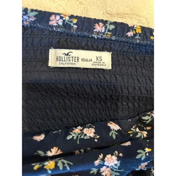 Hollister Navy Floral Mini Dress Size XS - Picture 4 of 7